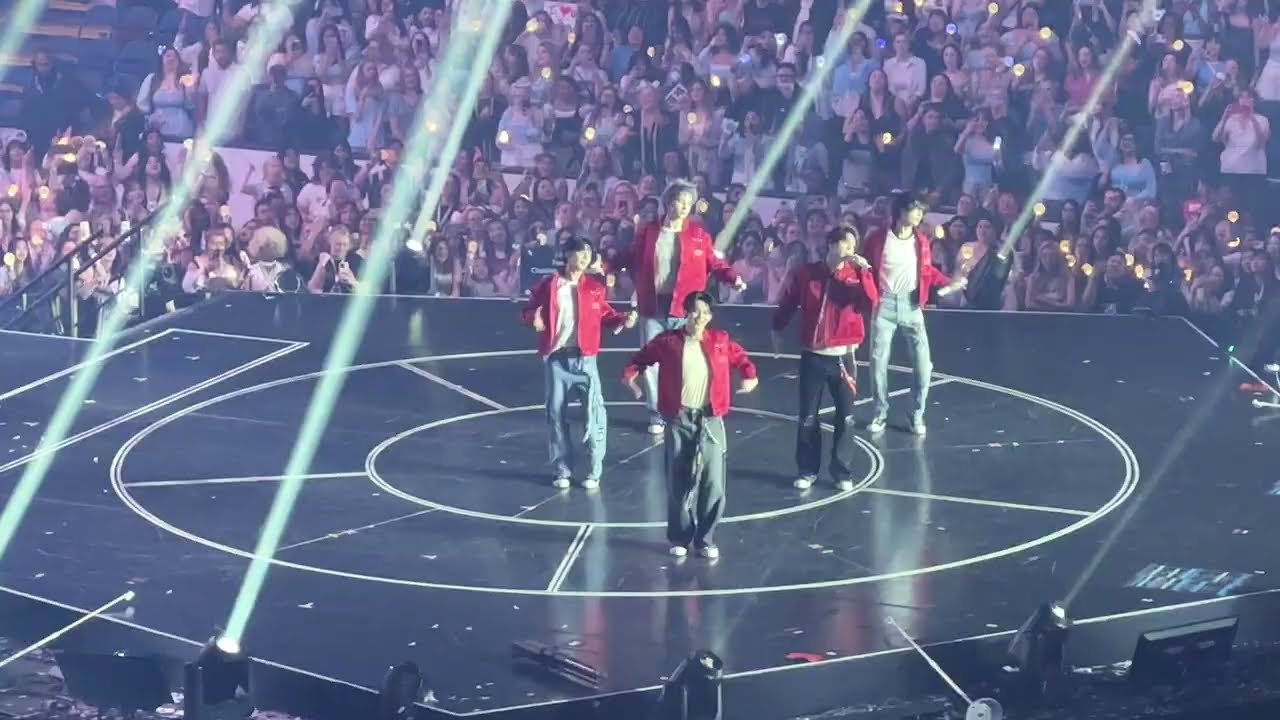 TXT - Chasing That Feeling [4K Live] 'ACT: PROMISE' Tour Chicago 2024