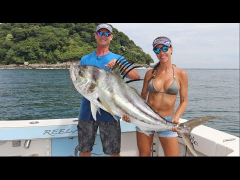 GIANT Roosterfish Beach! |Livin the Dream @FishingwithLuiza