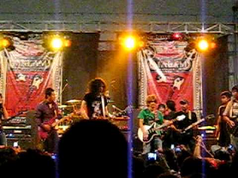 john paul ivan feuturing gitaris pekalongan @MALAM 7 GITAR john paul ivan feuturing gitaris pekalongan @MALAM 7 GITAR