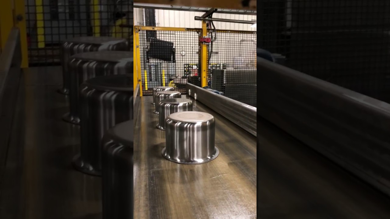 How an All-Clad Sauté Pan is made - BRANDMADE.TV 