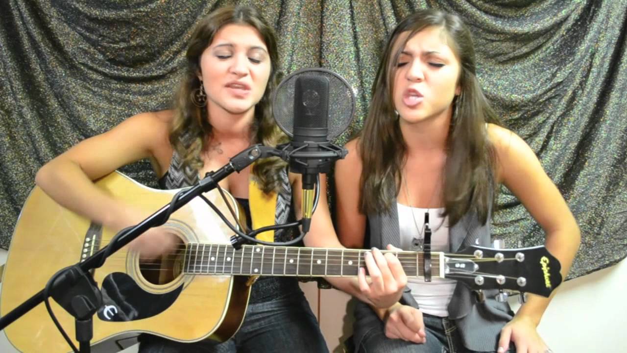 Tonton Danielle and Jennifer "Pumped Up Kicks" Cover di YouTube Tonton Danielle and Jennifer "Pumped Up Kicks" Cover di YouTube