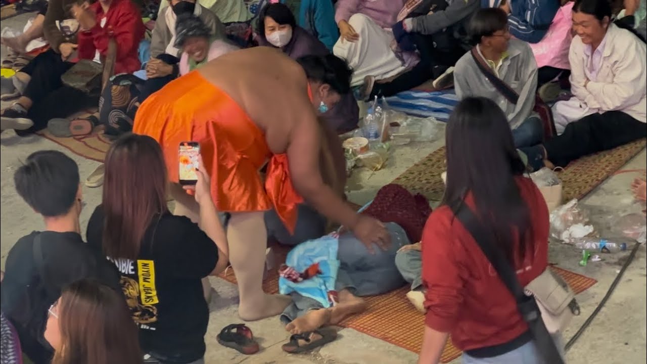 สร้างตำนานใหม่อีกแล้ว จ่ามลงไปปลุกคนหน้าเวที โอ้ยเนาะ😂 #ตลก #ใจเกินร้อย #บอยศิริชัย #ล่าสุด 