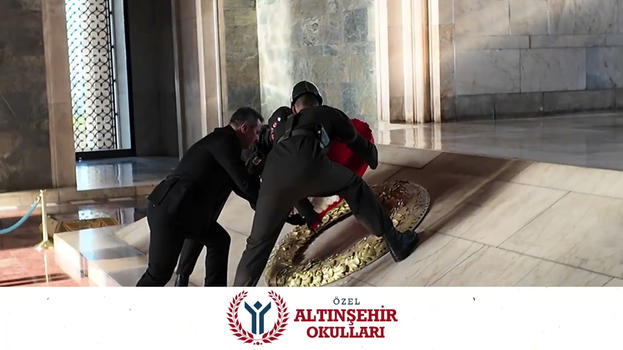 ATA'MIZA ÇELENK BIRAKMA TÖRENİMİZ