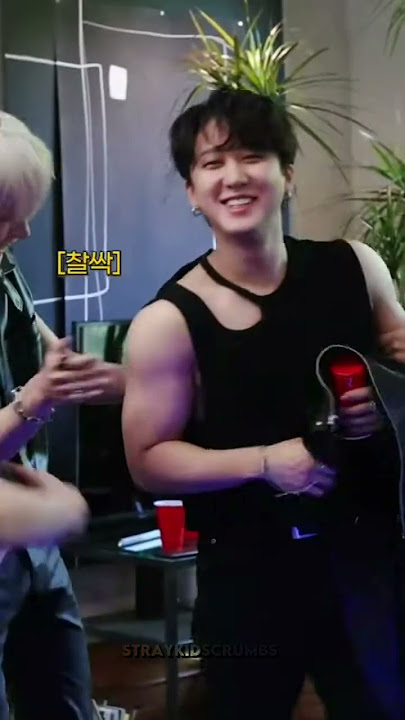 When Chan said 'Changbin is big.. big big' this is what he meant