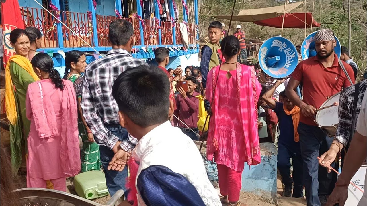 आज की शादी में गायक साहब ने बनाया बरात का माहौल।।Deepak Pahadi Marchula Band 2025।।Nalai Village।।