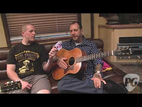 Rig Rundown - Social Distortion's Mike Ness & Jonny Wickersham