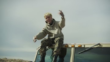 PHIX x CALL ME KARIZMA - "WAR" - (Official Music Video)