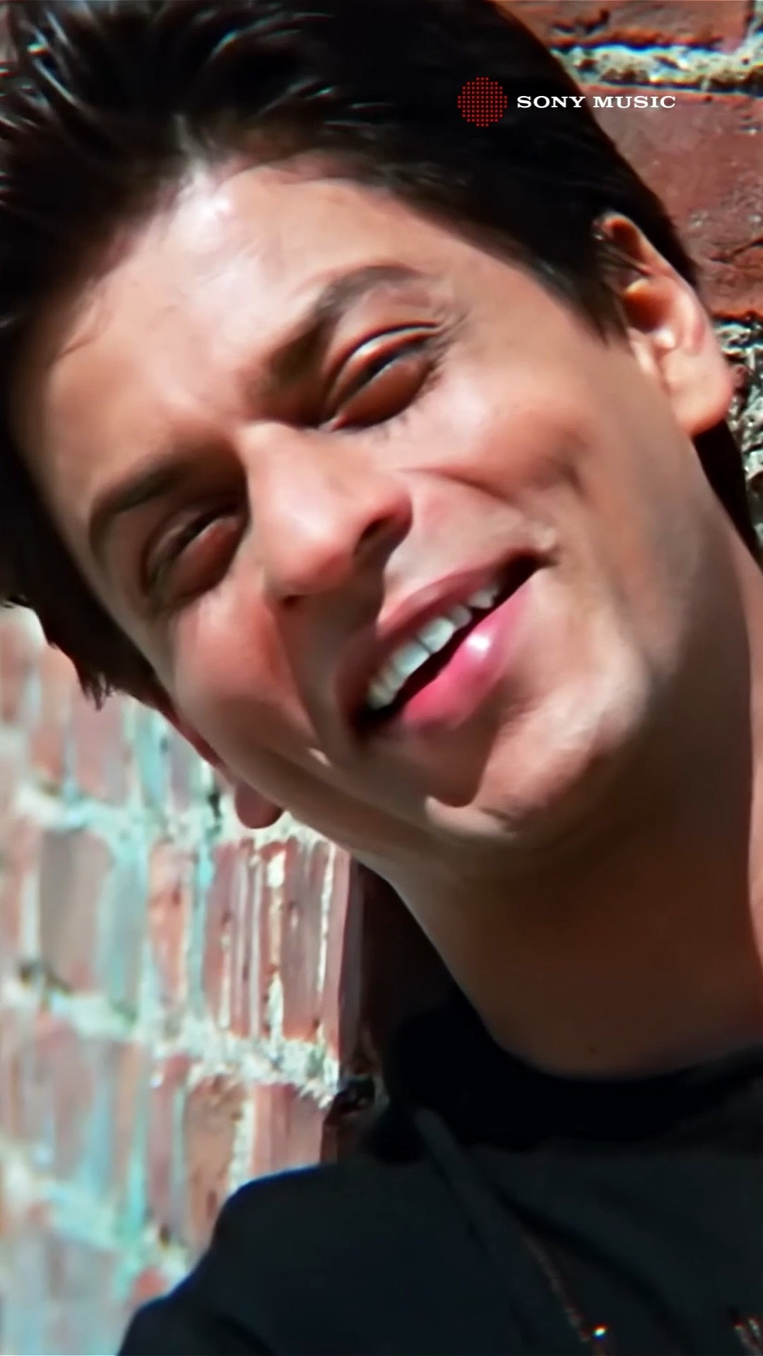 Life’s too short, make it count! ?#kalhonaaho #srk #shankarehsaanloy #sonunigam