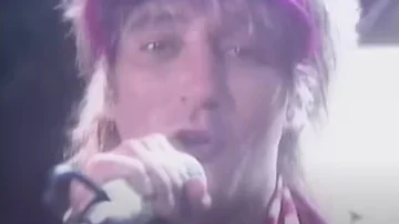 Rod Stewart - Tonight I'm Yours (Official Video)