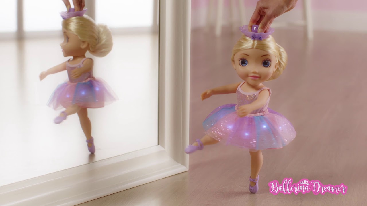 Ballerina Dreamer poupée à fonctions 45 cm - YouTube