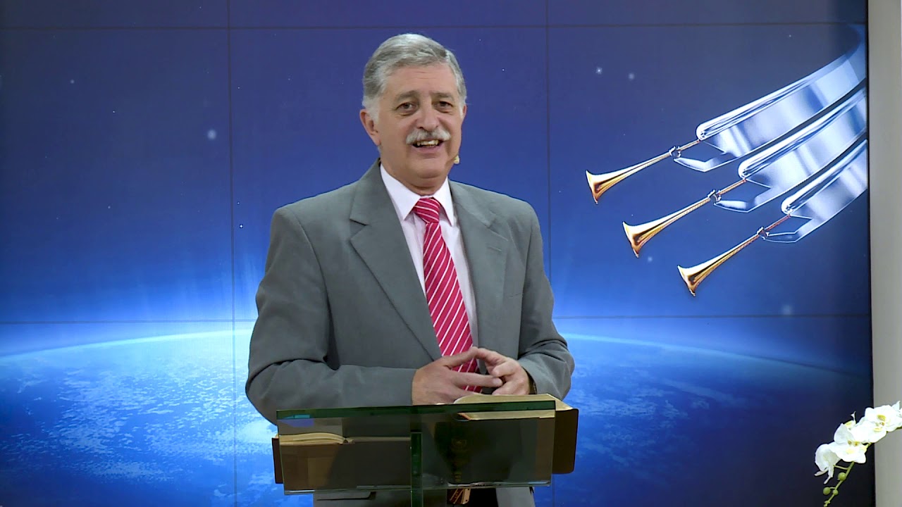 01 Daniel Cuccaro - LAS TROMPETAS SON LITERALES