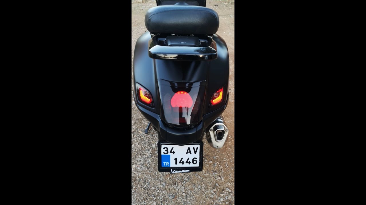 MÔ HÌNH XE VESPA GRANTURISMO 2003 118 MAISTO  Shopee Việt Nam