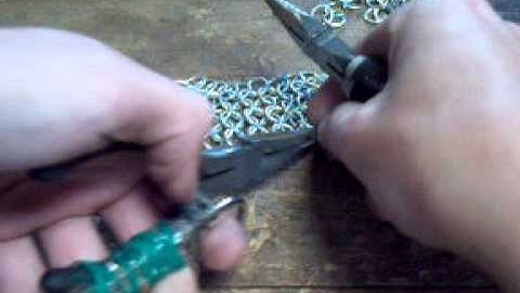 Chainmail Speedweaving 4 in 1- The fastest method! (1 ring every 7 second)