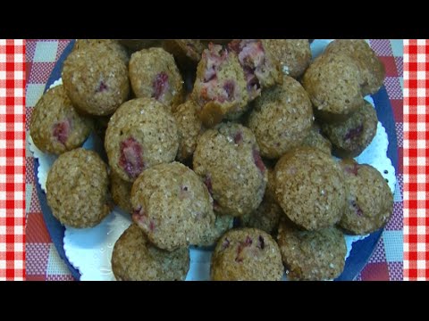 Strawberry Banana Mini Muffins Recipe ~ Noreen's Kitchen