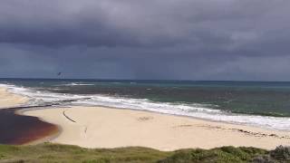 Bersantai di Moore River - Guilderton Caravan Park, Australia