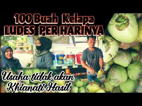 Es Kelapa Muda Pinggir Jalan
