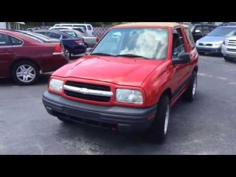 Quick Look-1999 Chevrolet Tracker 4x2