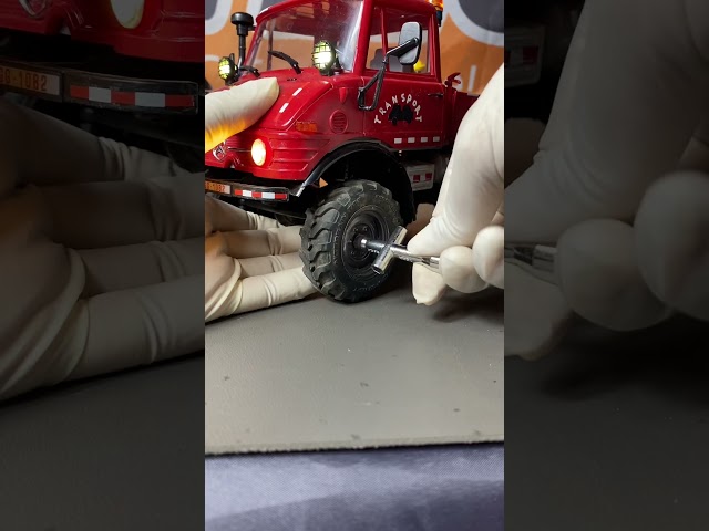 🔧 🚗Time for a tire swap! #unimog #fmsmodel #rccar #rcadventure #cars #shortsvideo