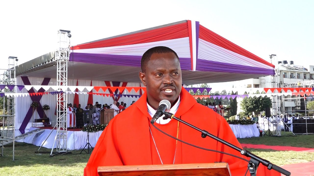 ASKOFU PANGANI AZUNGUMZA KWA MARA YA KWANZA BAADA YA KUSIMIKWA KUWA ...