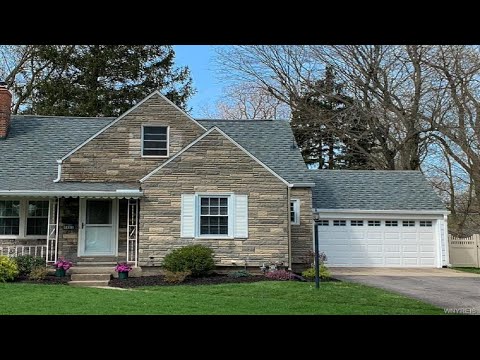 4408 Arondale Drive, Williamsville, NY Presented by Ann Edwards EDGE TEAM.