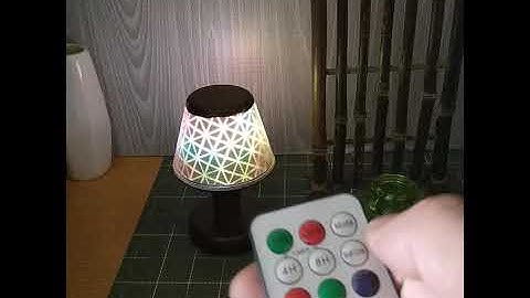 ダイソー ミニテーブルランプ スクラッチア―ト風アレンジ