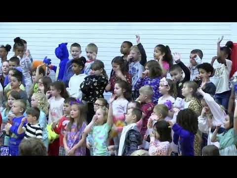 Struthers Elementary School 1st Grade Concert