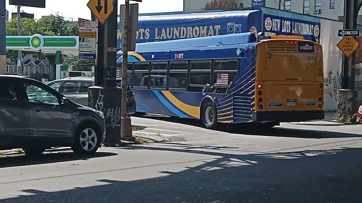 2022 New Flyer XD40 B6-LIMITED Leaving Livonia Ave/Ashford Street