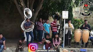 BANDA REYNA DE MEXICO | PINTA DE MURAL | RESPETADO BARRIO DE ENMEDIO | GUELACHE