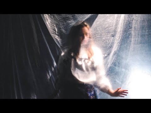 CLOUDLESS - VDCHVT (Official Video)