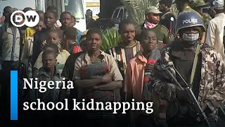 Nigeria: Kidnapped schoolboys return | DW News screenshot 1