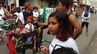 Otak Dese bergoyang rebak jangkeh \