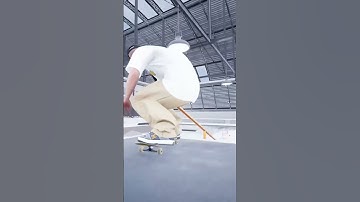 #kickflip to #frontside #noseblunt #session #fakeskate #clips #xbox1