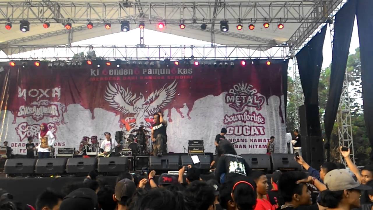 mp3 gugat bapakku seorang demonstran mp3 gugat bapakku seorang demonstran