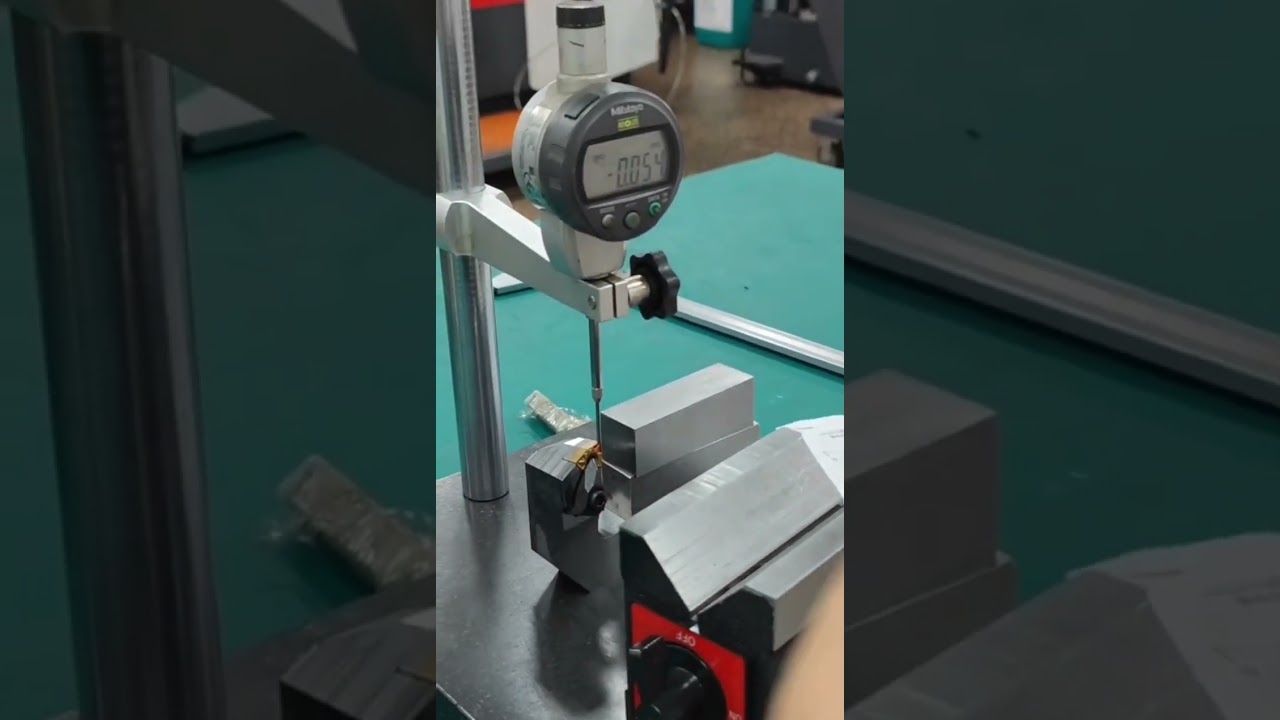 Measuring the center height of the inserts day and day 