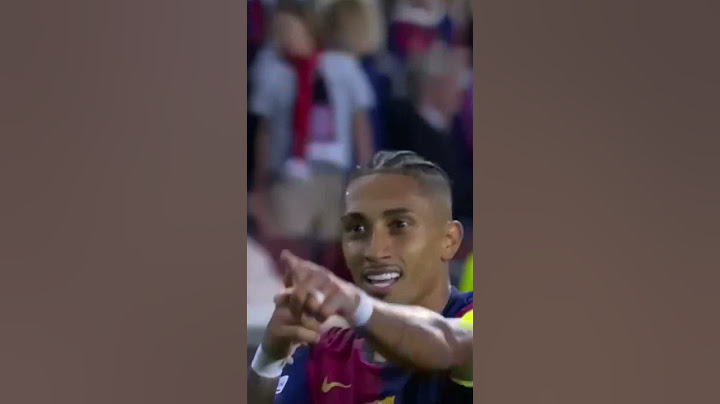 "Raphinha DESTROYS Bayern with Insane Hat-Trick! 🔥🔥🔥 #Raphinha #FCBarcelona #FootballShorts