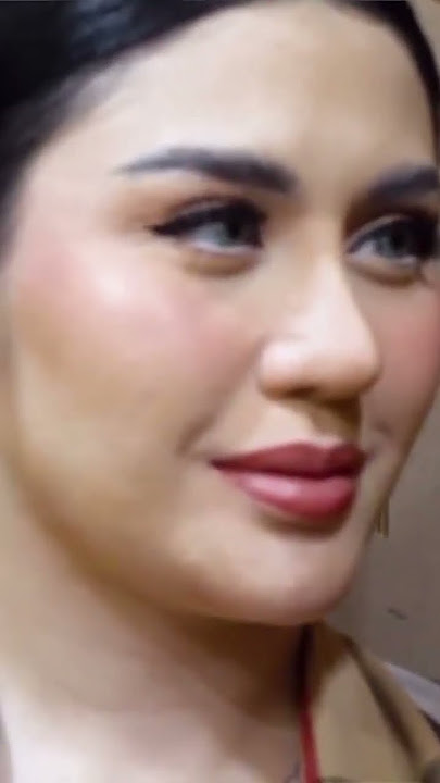 Pemeran Inem Pelayan Seksi Bicara Soal Operasi Hidung