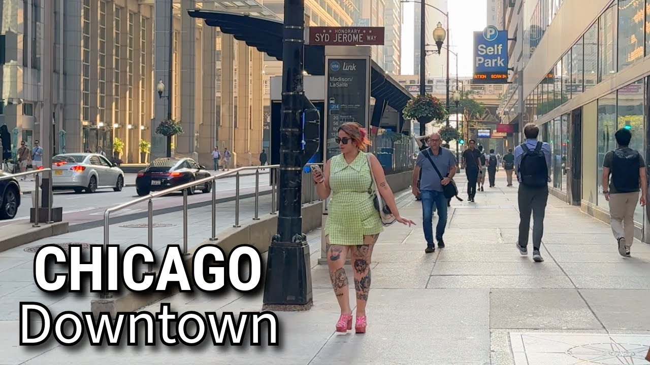 🇺🇸 Downtown Chicago Walk 😎☀️ Sunny Summer Walking Tour On Tuesday | August 5, 2025 | 4K 60fps