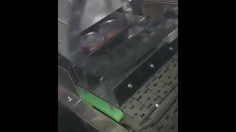 Automatic cartoning machine for tinplate round cans