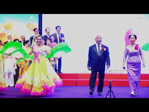 歌舞詩畫 ①《相聚在美麗香港》領唱 : 游國屏、吳國彬《慶祝香港北京華僑聯會成立25週年暨第八屆理事就職典禮》