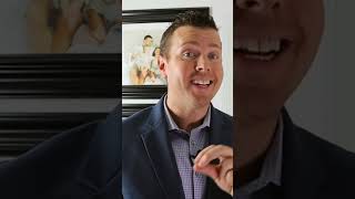 Should I Take Social Security Benefits at 62 or 67 #shorts #retirement #financialfreedom