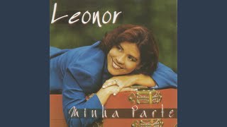 Video thumbnail of "Leonor - Me Ensina a Te Adorar"