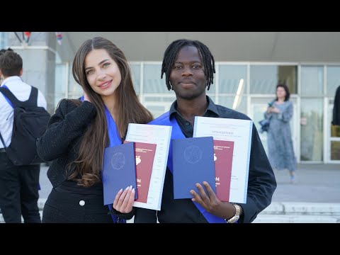 Bourses Au CANADA ( Session d’Hiver) Universités de MONTRÉAL,UQAM