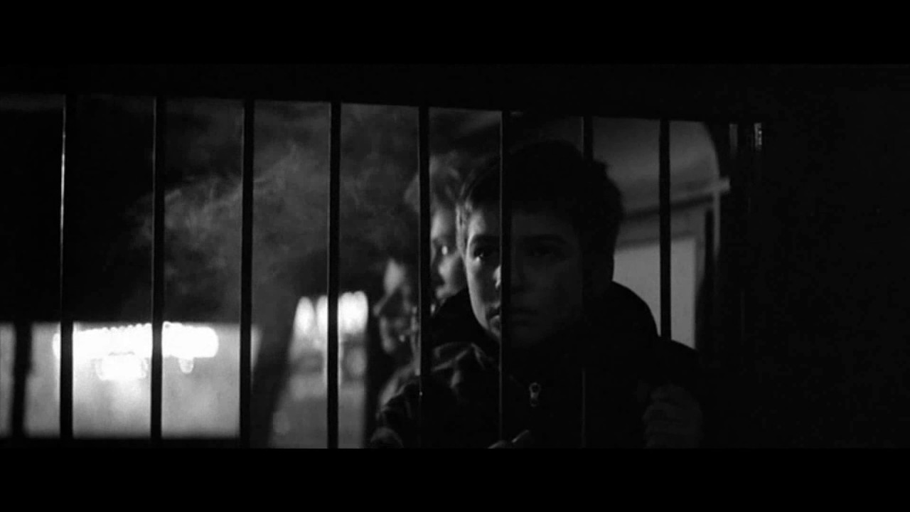 Сцена из фильма "400 ударов" (реж. Ф. Трюффо) - YouTube