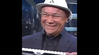 O sanfoneiro nordestino toca diferente do gaúcho? Eu concordo com Dominguinhos e você?