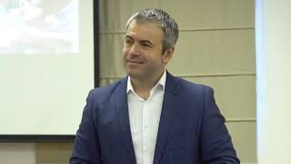 картинка: Знати Бога - як наше пізнання Бога впливає на наше життя.