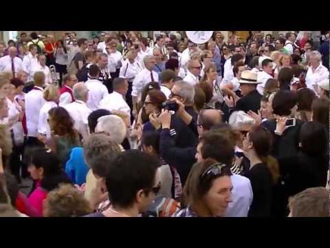 Flashmob Jong Nederland Asten in Florence Italie