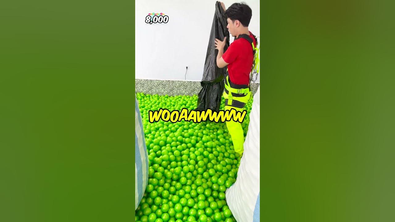 Aku Isi Seluruh mesin Capit Manusia Dengan Bola! Aku Isi Seluruh mesin Capit Manusia Dengan Bola!