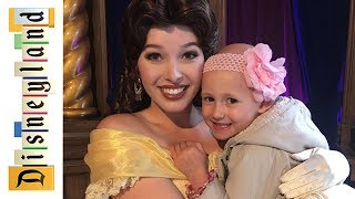 Malia danced with Belle! | Disneyland vlog #26
