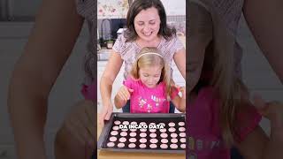 Funny moments Aby and Tamy in the kitchen!  Momente Amuzante 1 #abyblajan #food # #cooking