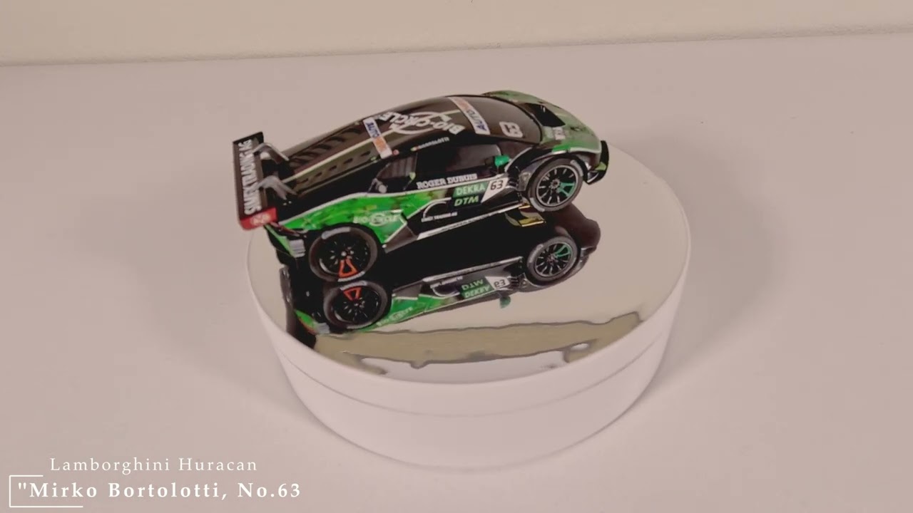 Voiture Carrera Lamborghini Huracán #63 Mirko Bortolotti - Échelle 1:43 Vert Poison